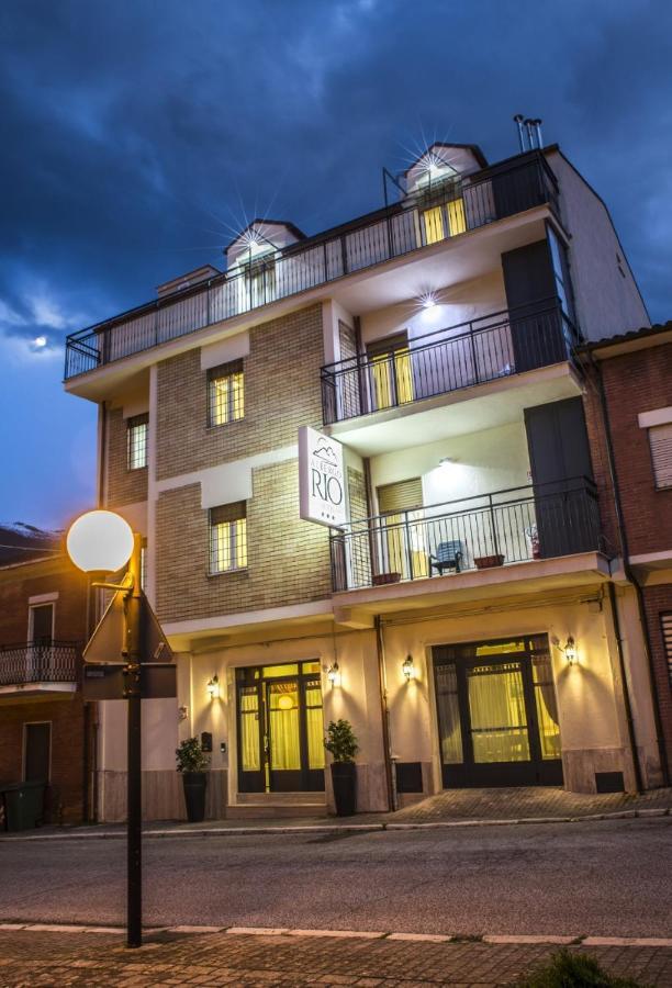 Albergo Rio Canistro Zewnętrze zdjęcie