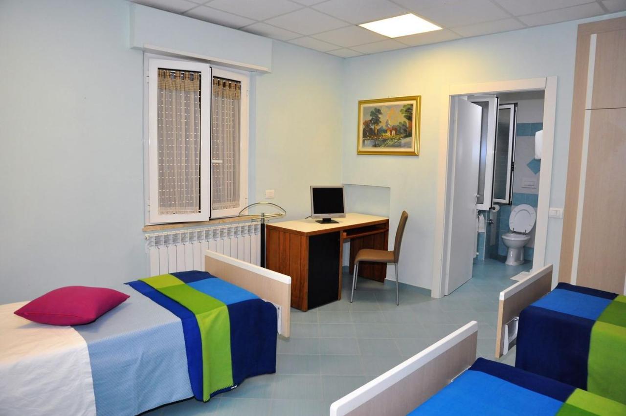 Albergo Rio Canistro Zewnętrze zdjęcie